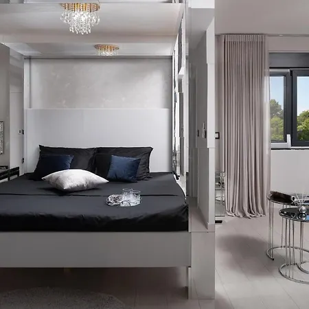 Luxury Penthouse Nubu *