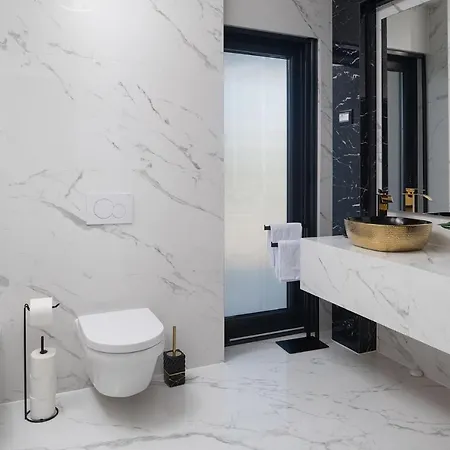 Luxury Penthouse Nubu شقة Murvica (Policnik)