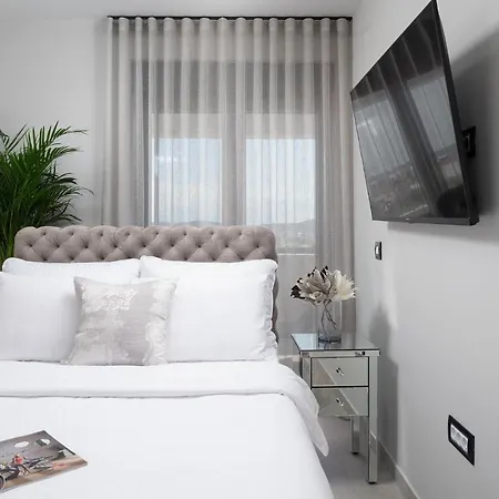 شقة Luxury Penthouse Nubu *