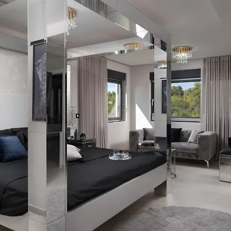 Luxury Penthouse Nubu Villa *